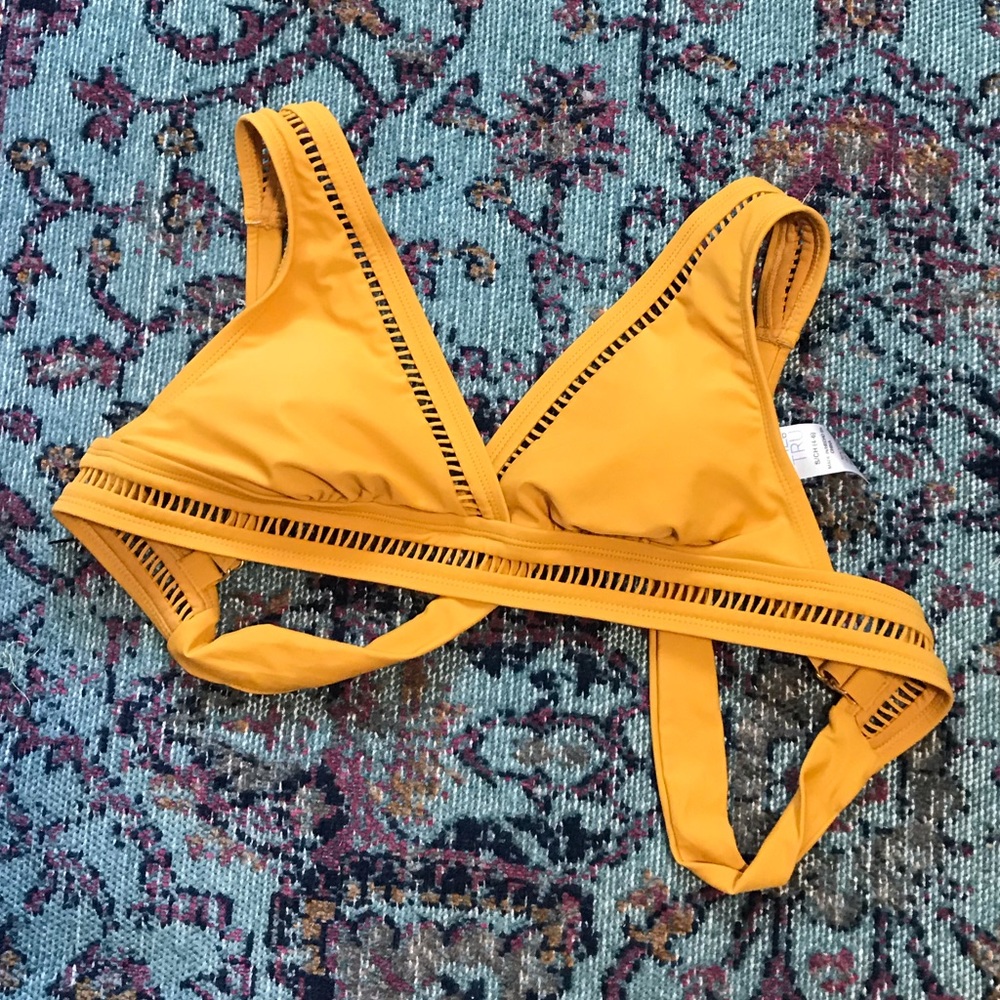 NWOT gold bikini top